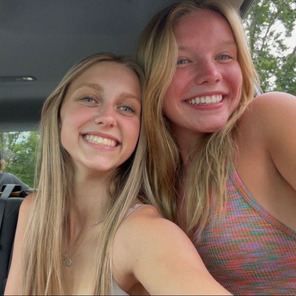 Meet your Posher, Marnie - Picture 4 of 4